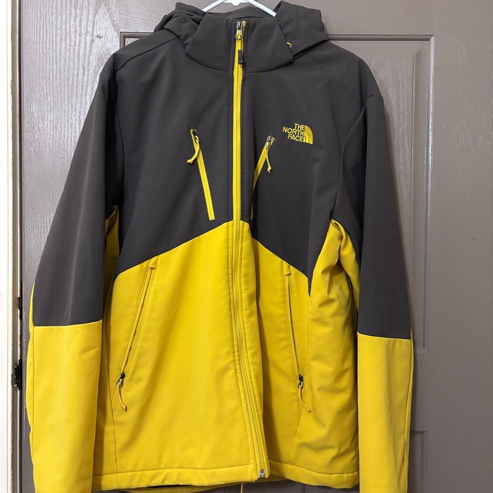 The North Face Men's Black and Yellow Ski Jacket